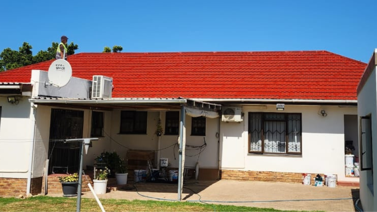 Roof painting by Westcape